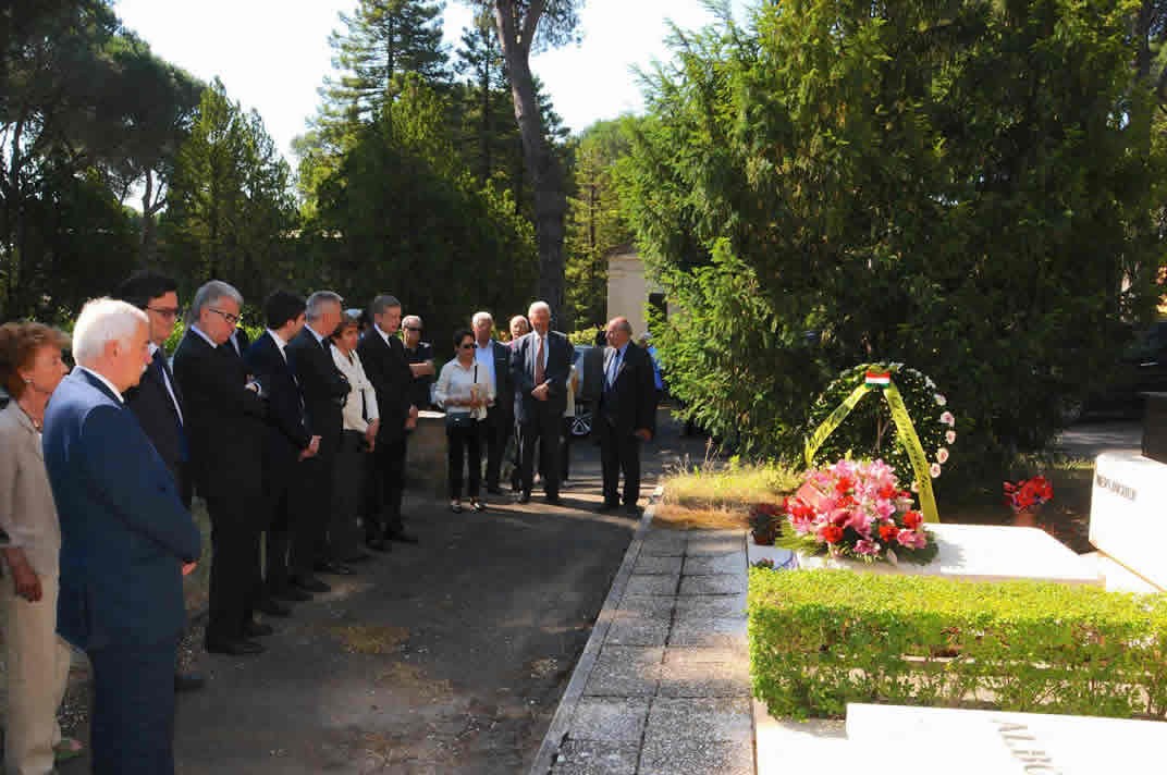 foto-commemorazione-berlinguer-10